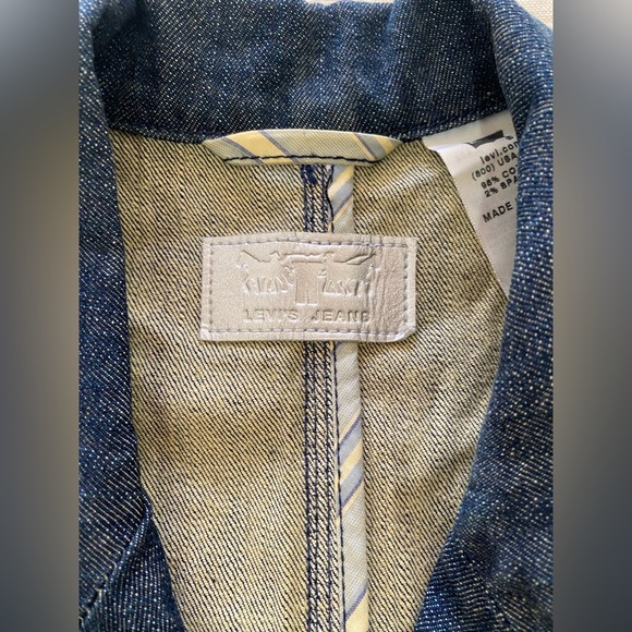 Levi's Jeans Dark Wash Blue Denim Blazer Style Jacket with Silver Buttons Medium - Picture 9 of 9